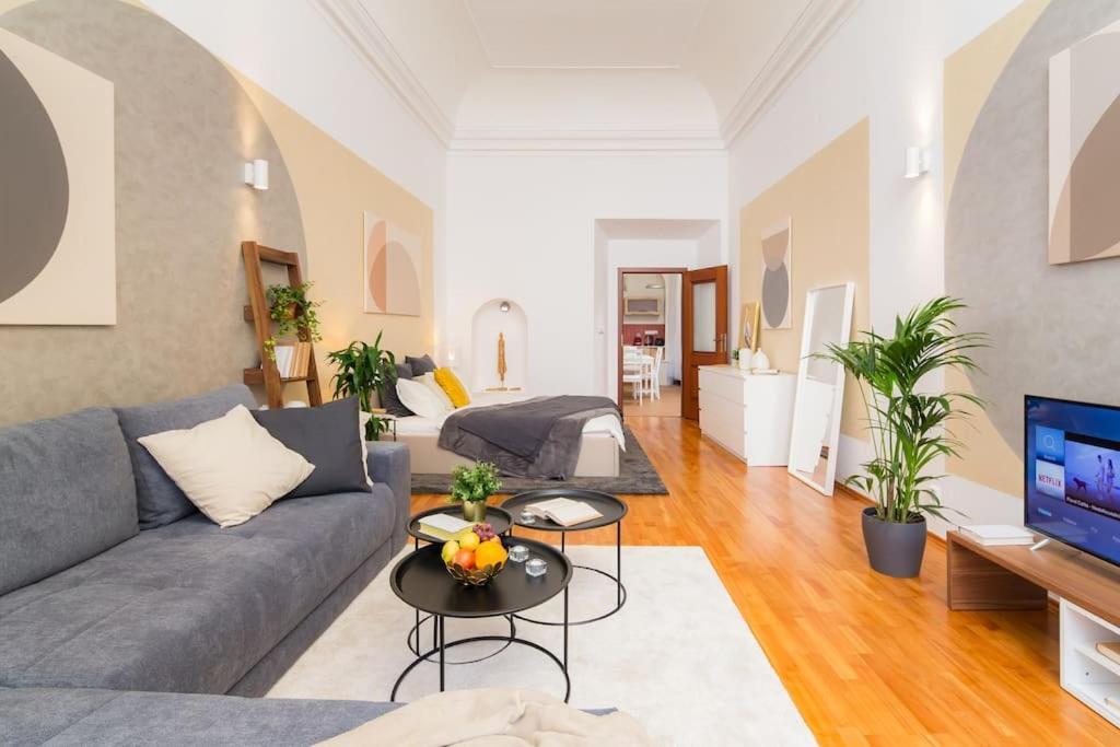 Apartment Lovely Historical In Mala Strana - N1st